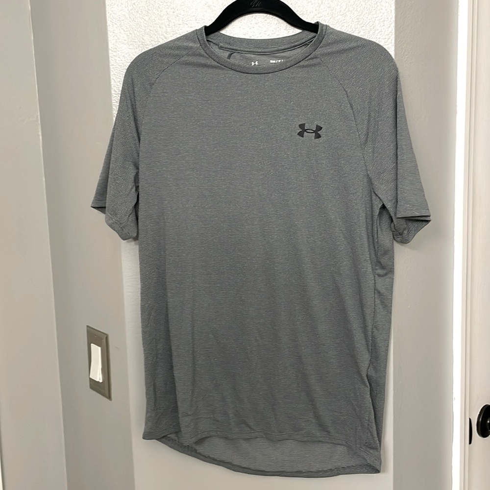 EUC Under Armour the Tech Tee grey
